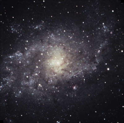 M33-1ht-17-min-300-sec-x-27-img-+dark-e-bias-DSS+photoshop-.jpg