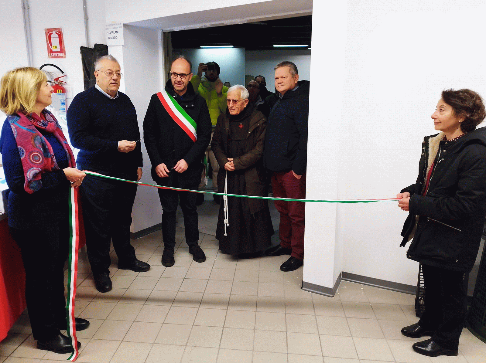 Fiera_elettronica_radioamatore_febbraio_2023_Inaugurazione_1600.gif .gif